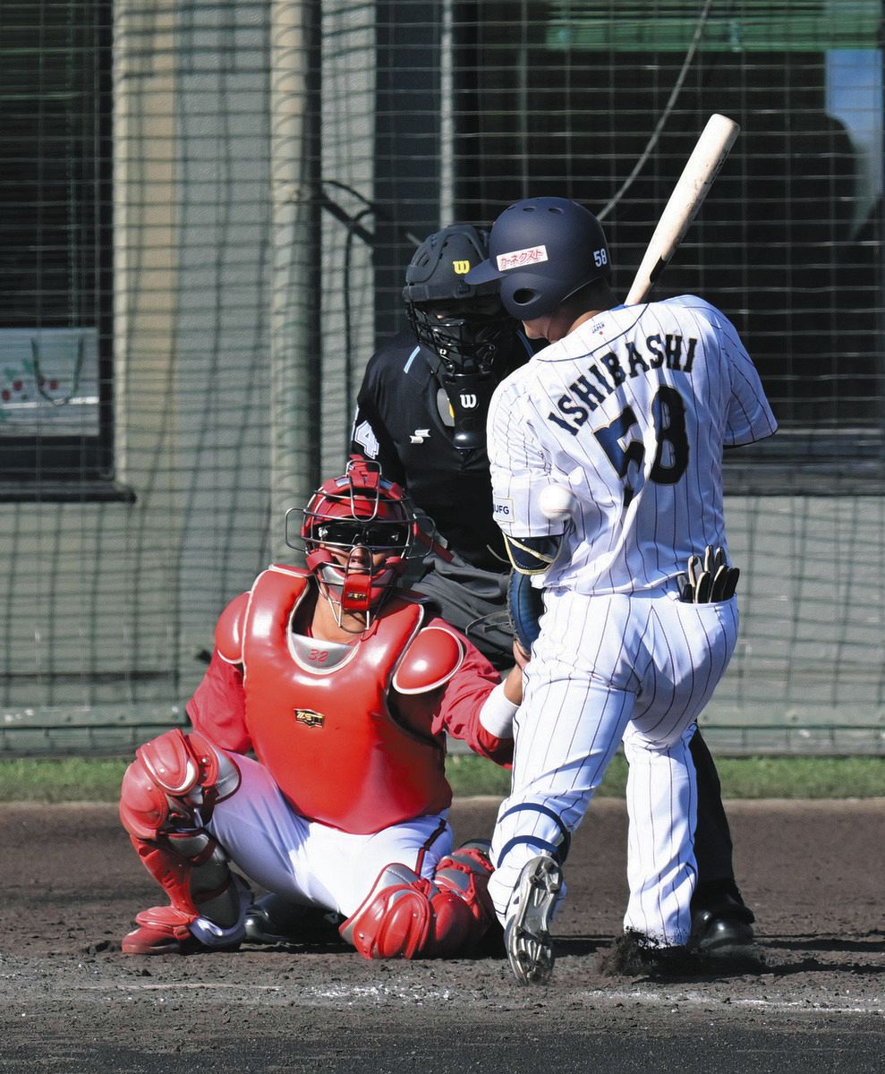 中日・石橋康太が『侍ジャパン』での実戦デビュー 4回守備からマスク