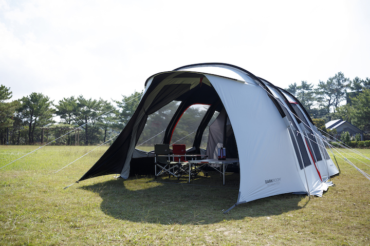 日光を90%以上ブロック！これならキャンプ場でもぐっすり眠れそうです