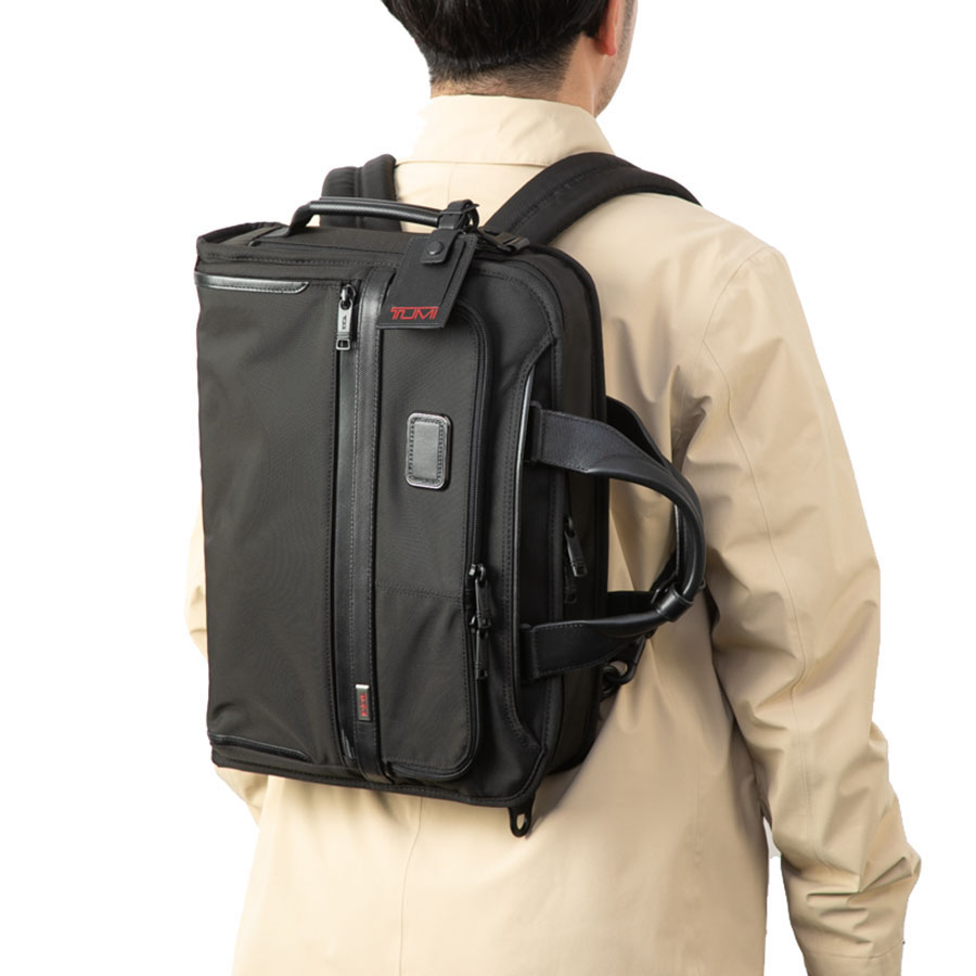 背負えるカッチリ感が魅力！ビジネスに最適な定番3WAYバッグ5選