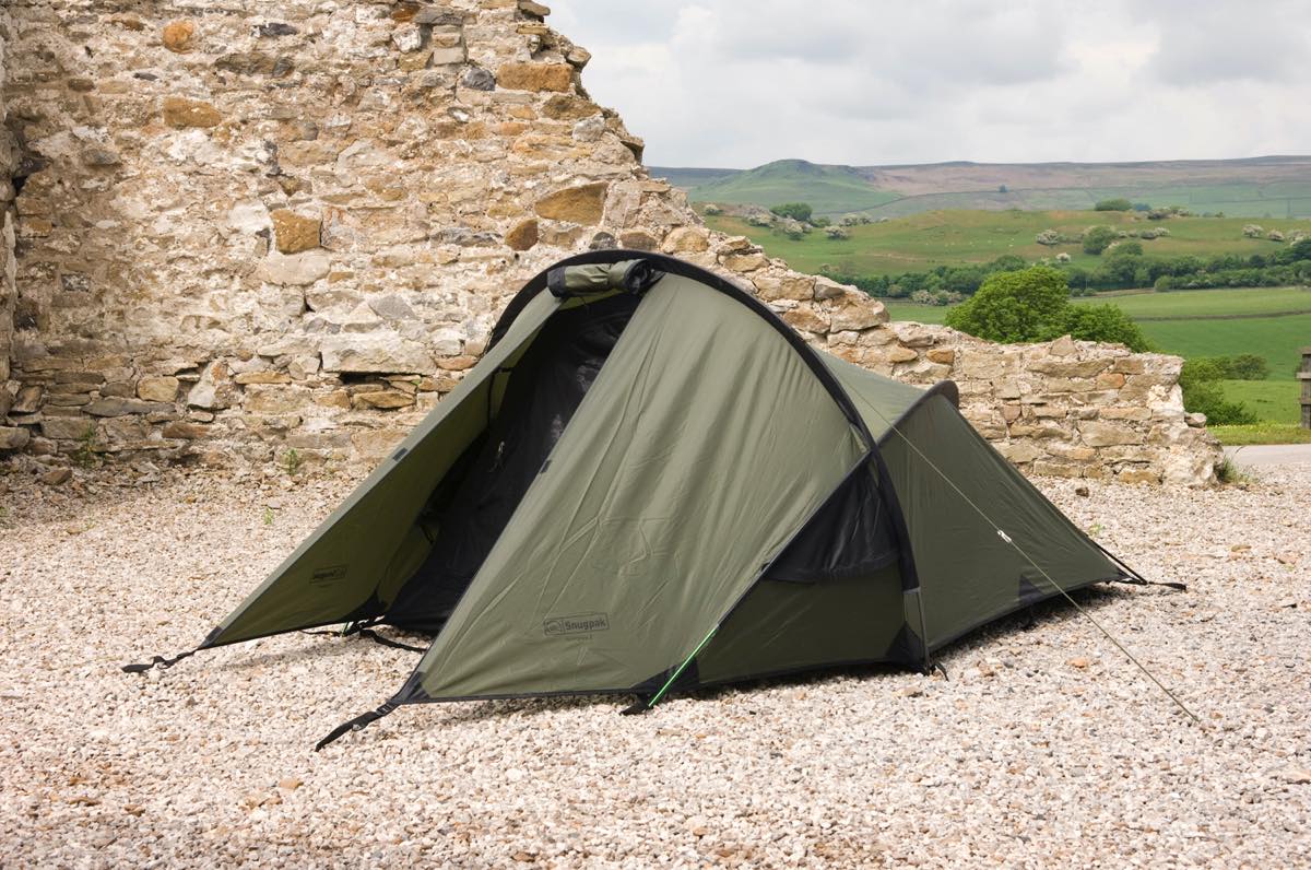 オリーブに惚れるミリタリースペックのコンパクトテント | GoodsPress