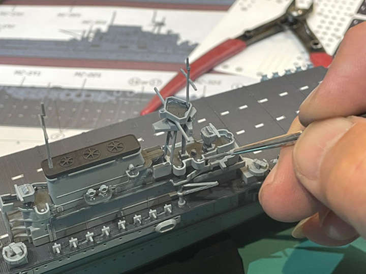 エッチングパーツはここぞという場所だけでもOK！【達人のプラモ術＜米