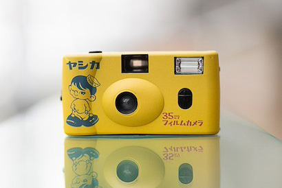 ヤシカって知ってる？懐かしのフィルムカメラが新デザインで復活です