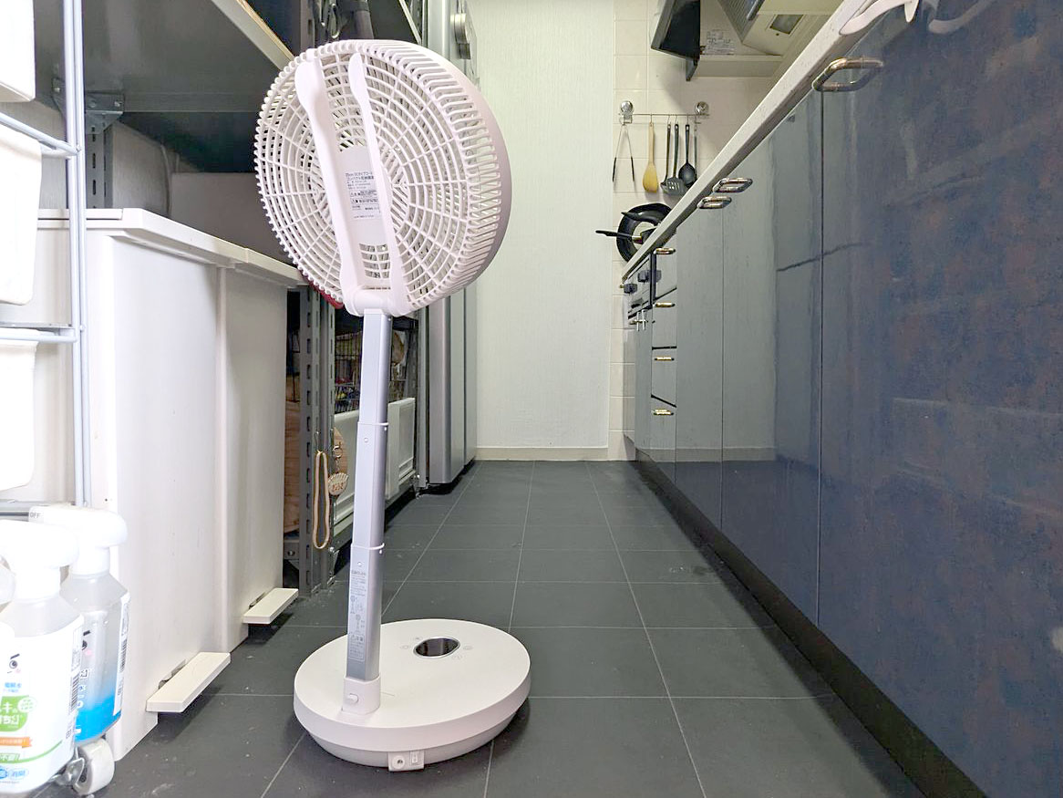 ニトリの「折り畳めるコードレス扇風機」を使ってわかったメリットと