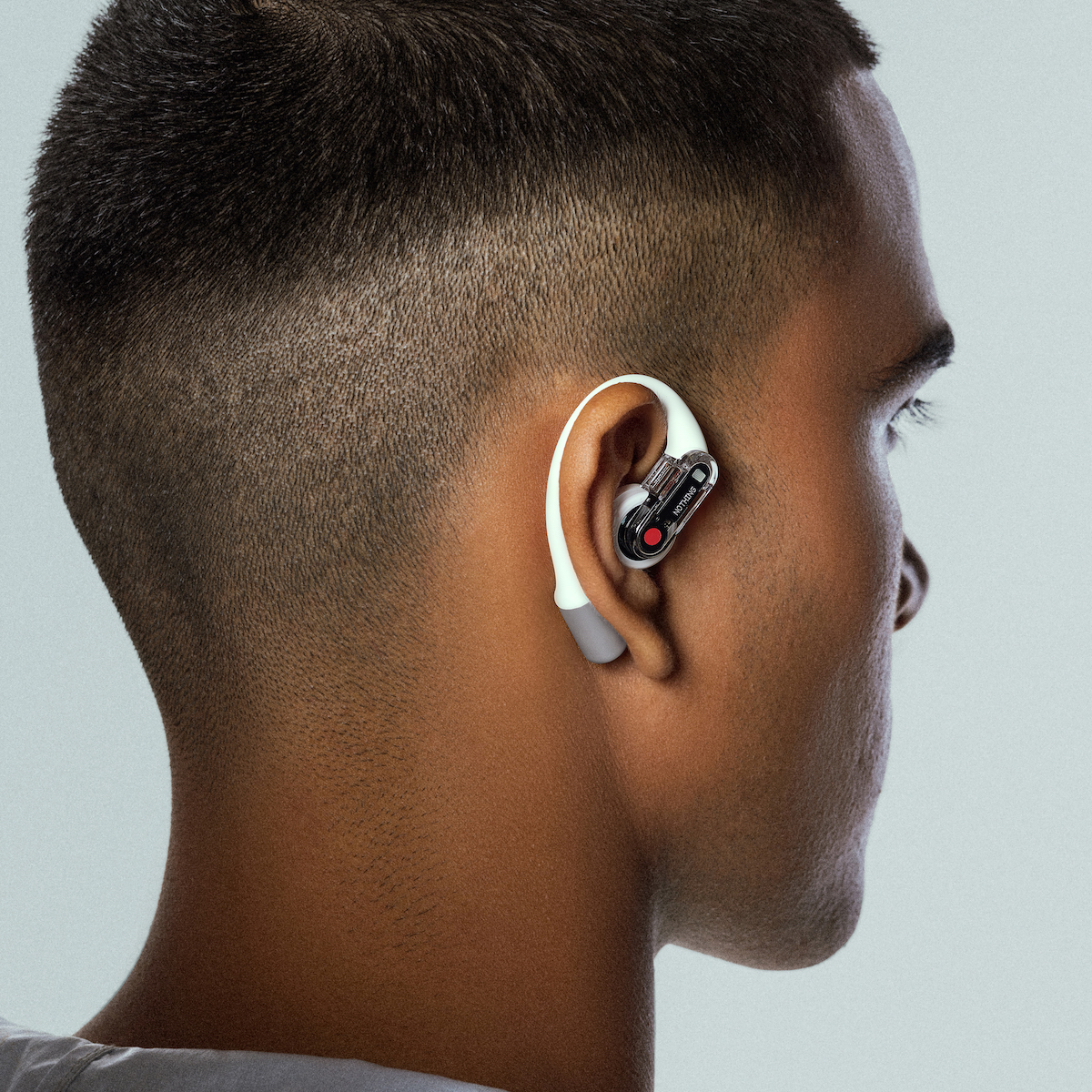 Nothingが開放型イヤホン「Ear（open）」とカスタマイズ式スマホ「CMF