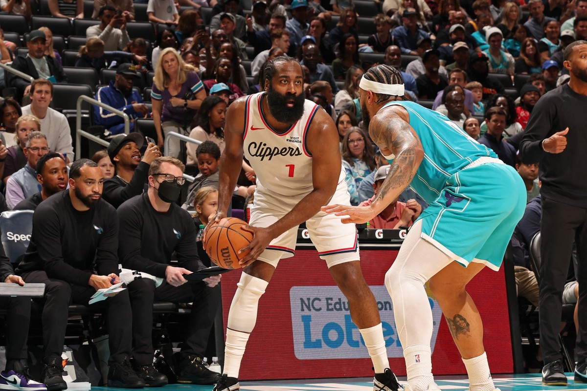 NBA: Harden marca 55 pelos Clippers; Pistons chegam a 12 triunfos