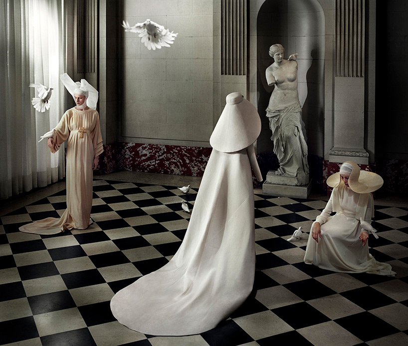 philip-lorca dicorcia's 'heavenly bodies' for vogue digitally