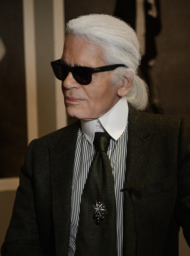 CHANEL カール・ラガーフェルドによる写真展「The Little Black Jacket