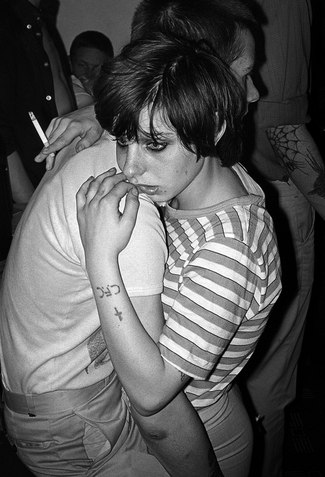 Derek Ridgers (デレク・リジャーズ) による写真集『The Others』が