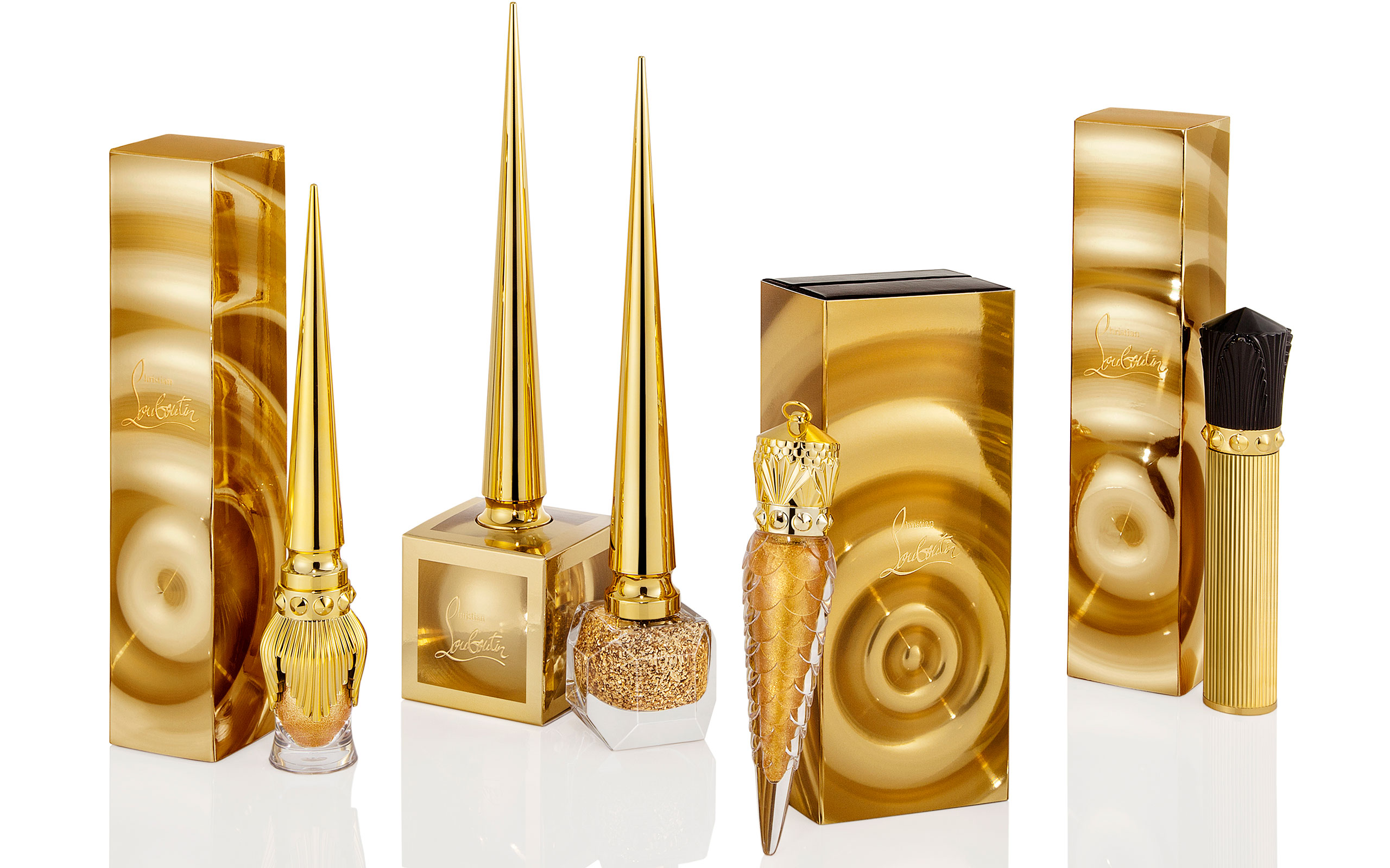 Christian Louboutin (クリスチャン ルブタン) から、華やかなホリデー