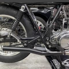 p*e様 SR400 ワンオフヨシムラ風ショート菅 スリップオン ポン付け