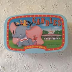 東京ディズニーランド ダンボ キャンディ空き缶 レトロ - メルカリ