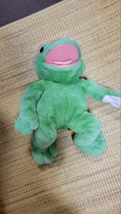 プレイトーキン カエル ぬいぐるみ ビッグサイズ パペット