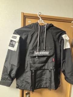 Supreme ブラック ナイロンジャケット - メルカリ