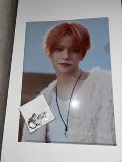 ヨシTREASUREクリアファイルキーホルダーセット - メルカリ