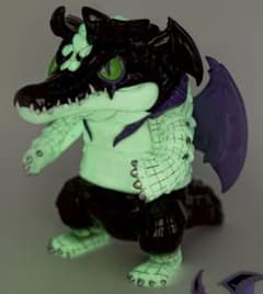 デビルマン×ギザロ 蓄光ソフビ 悪魔の力が覚醒 闇の中で光る限定ver