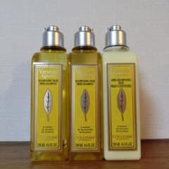 ロクシタンシトラスヴァーベナシャンプー2本・コンディショナー1本