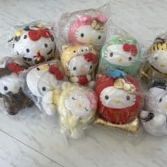 ヤクルト干支キティぬいぐるみ10体セット - メルカリ