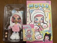 MOLLY Peekaboo 1/8 Action Figure POPMART - メルカリ