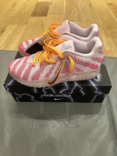 ja3 ナイキ バレンタインデー ピンク 28.5 - メルカリ