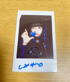 iLiFE! 空詩かれん JAPANLiFE! メロメラ衣装 サインありチェキ - メルカリ