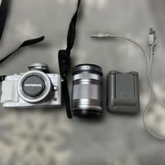 OLYMPUS PEN Lite E-PL6 本体と付属品 ジャンク品 - メルカリ