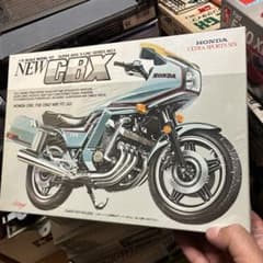 UnionHONDA CBX 1/15スケールモデルキット絶版 - メルカリ