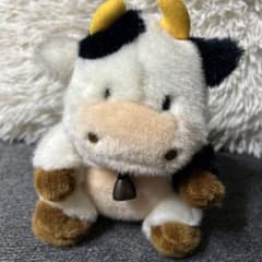 ヒロクンハウス うし 牛 ぬいぐるみ レトロ 当時物 - メルカリ