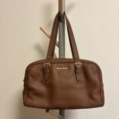 未使用】miumiu ボストンバッグ ヴィッテロダイノレザー - メルカリ