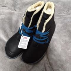 新品未使用 CAMPPER ブラックムートンブーツ アクセントブルー - メルカリ