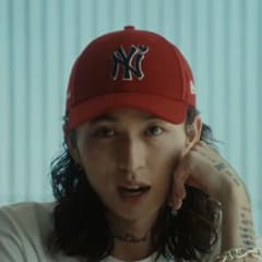 KVI BABA 着用 NEW ERA 9FORTY ヤンキース キャップ① - メルカリ