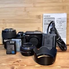 やや難ありOlympusE-300 ズームと単焦点25mm付き S数2002 - メルカリ