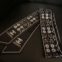 CHANEL ブラック 花柄 リボンスカーフ ノベルティ - メルカリ