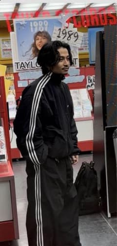 m38769244411_1.jpg?1725431413