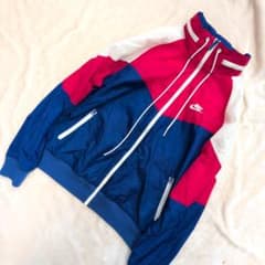 L NIKEベイビーわるきゅーれ 伊澤彩織 ベビわる ナイロン ジャケット