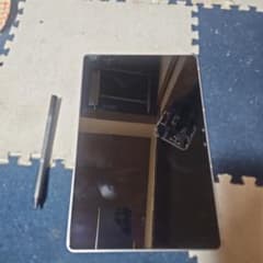 Liveタブ中古Android本体 シルバー スタイラスペン付き - メルカリ