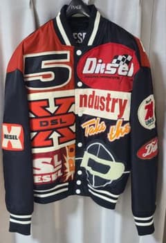 ☆DIESEL 多色ロゴ~ワッペン刺繍 スタジャン 『サイズS』 ☆ほぼ未使用