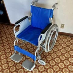 アルミ製車いす TacaoF テイコブ BM-02 自走用車椅子 アルミ - メルカリ