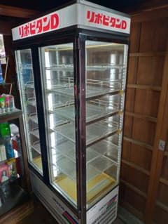 大正製薬リポビタンDの冷蔵ショーケース （購入者様で運送業者の手配