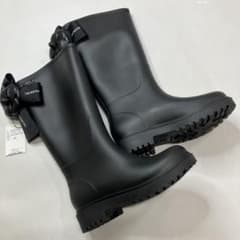 新品未使用】インゲボルグ 黒 カメリアリボン付き レインブーツ/2024年