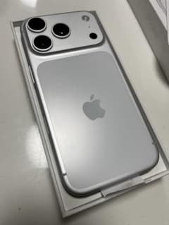 iPhone17Pro 512GBシルバー SIMフリー 美品 - メルカリ