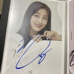 TWICE ジヒョ サイン 直筆 写真 2L - メルカリ