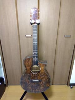 Rosso R-33 エレアコ仕様 希少材ボコーデ使用のモデル - メルカリ