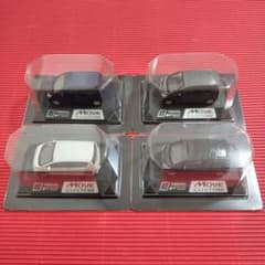 童友社 1/64『ダイハツ ムーヴカスタム（4代目）✖ 4色セット』 - メルカリ