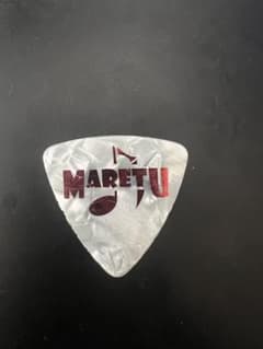 MARETU サイン入り ギターピック - メルカリ