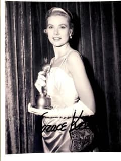 グレース・ケリー直筆サイン入り2Lサイズ写真… - メルカリ