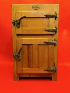 昭和レトロ アンティーク 氷冷蔵庫 木製 HOKUYOREIKI - メルカリ