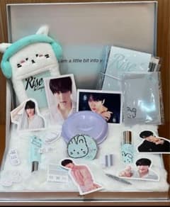 TXT スビン SOOBIN × INTO U 限定コラボセット 箱なし ② - メルカリ