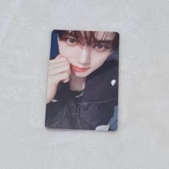 ZB1 ICONIK 通常盤 封入 トレカ ユジン - メルカリ