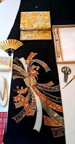 美品❇️豪華金彩手描き駒刺繍 黒留め袖 比翼仕立て 五つ紋 フルセット