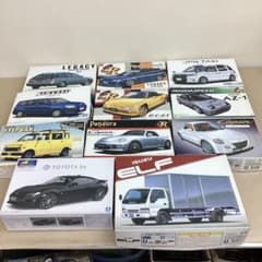 アオシマ 1/24スケール プラモデル11点まとめ売り いすゞエルフなど 未